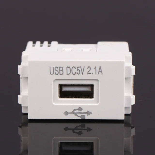 Presa USB da Incasso 2.1A (5V) - Compatta per Scatole 503 e Derivazione