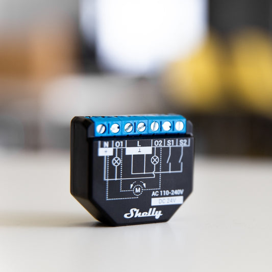 Kit 2 Pezzi Shelly Plus 2PM - Relè Wi-Fi a 2 Canali per Tapparelle e Luci con Misurazione Consumi